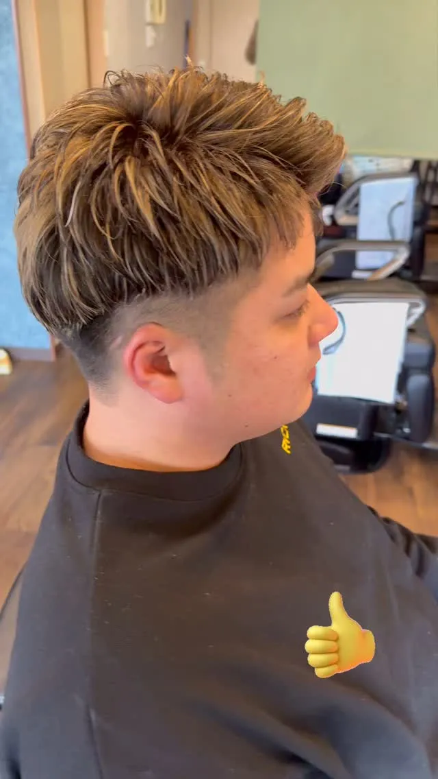 金髪メッシュ‼️